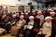 بالصور/ إقامة مؤتمر "جهاد التبيين" الخاص بعلماء الدين وفضلاء الحوزة في مدينة كرمانشاه غربي إيران