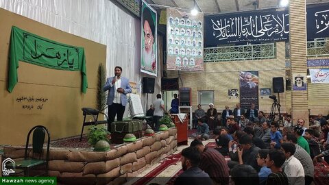 بالصور/ إقامة مراسيم الذكرى الرابع والثلاثين من رحيل الإمام الخميني(ره) في مختلف مدن إيران