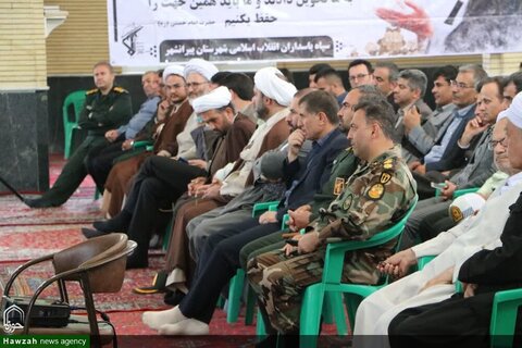 بالصور/ إقامة مراسيم الذكرى الرابع والثلاثين من رحيل الإمام الخميني(ره) في مختلف مدن إيران