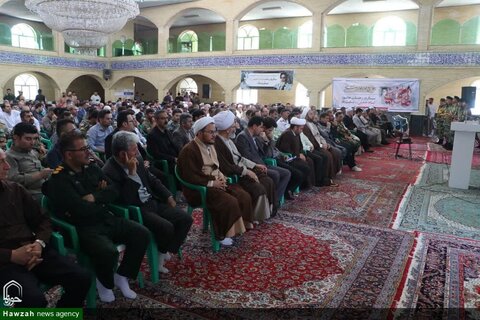 بالصور/ إقامة مراسيم الذكرى الرابع والثلاثين من رحيل الإمام الخميني(ره) في مختلف مدن إيران