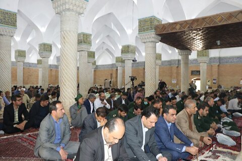 بالصور/ إقامة مراسيم الذكرى الرابع والثلاثين من رحيل الإمام الخميني(ره) في مختلف مدن إيران