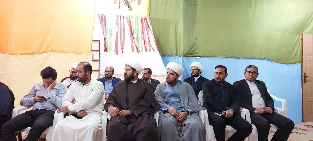 اولین نشست و دورهمی نخبگانی شهرستان هویزه برگزار شد + عکس