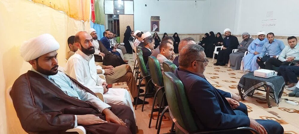 اولین نشست و دورهمی نخبگانی شهرستان هویزه برگزار شد + عکس