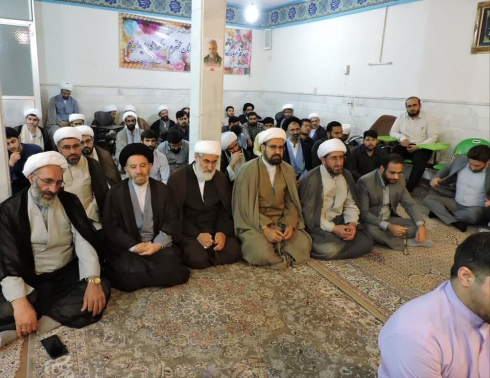 یادواره علما و شهدای روحانی و طلبه الشتر در قم برگزار شد