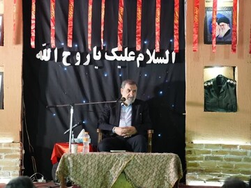 امام خمینی (ره) به ایران و ایرانی عزت داد | امروز بزرگترین قدرت‌ها دنبال تجهیزات نظامی ایران هستند