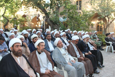 تصاویر / مراسم سالگرد ارتحال حضرت امام خمینی (ره) وقیام 15 خرداد در مدرسه علمیه سردارین قزوین بر گزارشد