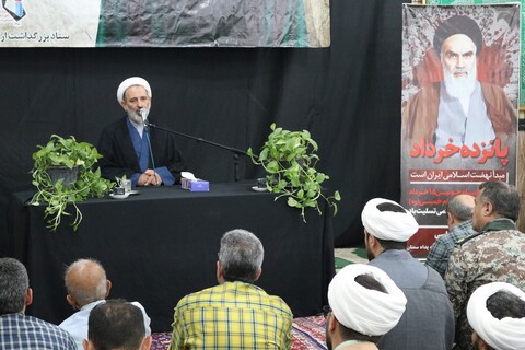 تصاویر/ مراسم شب سی و چهارمین سالگرد ارتحال حضرت امام خمینی (ره) در سمنان
