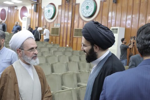 همایش بزرگداشت امام خمینی در نجف اشرف با حضور علما و اساتید حوزه