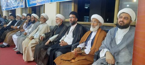 تصاویر //مراسم گرامیداشت سالگرد ارتحال امام خمینی (ره) در حوزه علمیه صادقیه هرات افغانستان