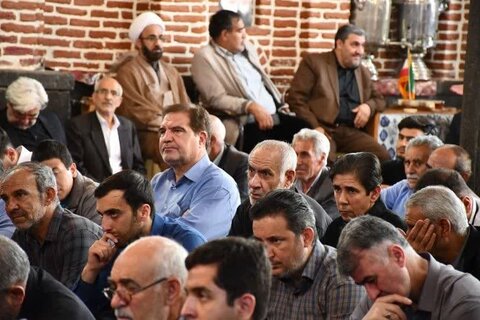 تصاویر/  مراسم گرامیداشت قیام خونین ۱۵ خرداد در مسجد جامع سیدالشهدا خوی