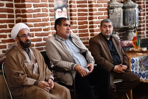 تصاویر/  مراسم گرامیداشت قیام خونین ۱۵ خرداد در مسجد جامع سیدالشهدا خوی