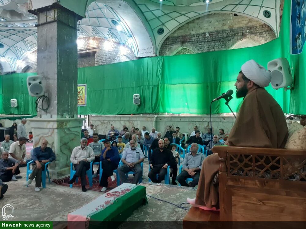 مراسم تجلیل از امامزادگان روستای جوینان قمصر برگزار شد + عکس