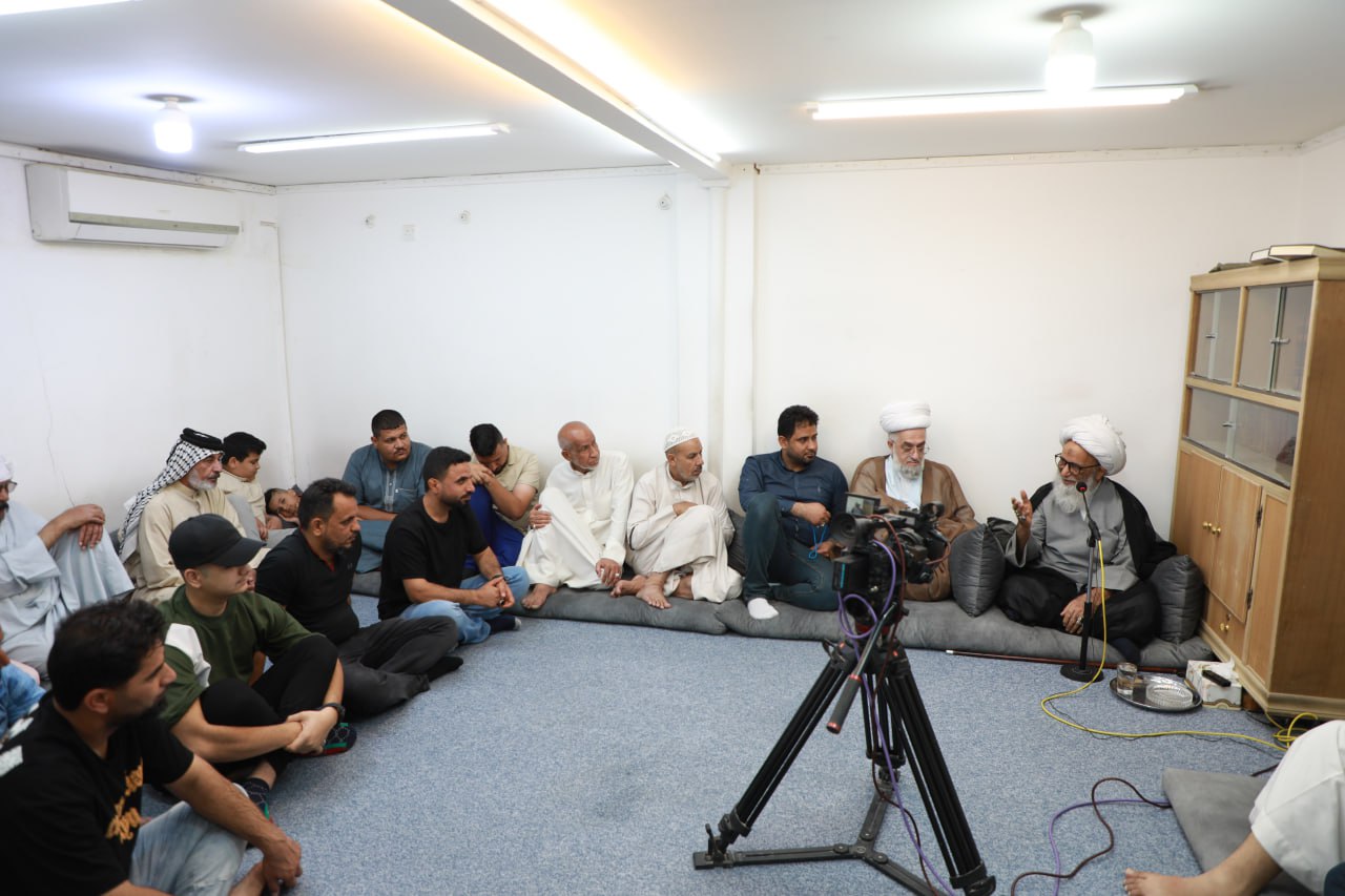 آية الله النجفي: محاسبة الفرد لنفسه تنعكس على أخلاقه وسلوكه وتصلح واقع المجتمع