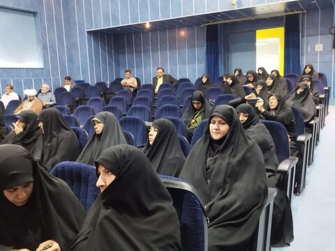 آیین سنگرسپاری مدیریت حوزه علمیه خواهران استان اصفهان