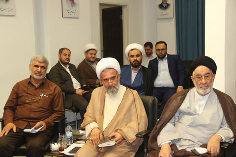 تصاویر / گردهمایی همکاری حوزه های علمیه و آموزش و پرورش با حضور نماینده ولی فقیه در استان قزوین