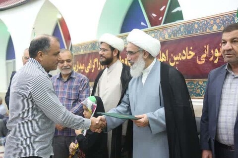دیدار اعضای شورا و خادمین ستاد عتبات عالیات بوشهر با امام جمعه