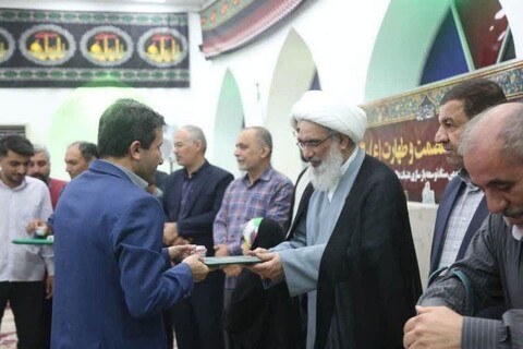 دیدار اعضای شورا و خادمین ستاد عتبات عالیات بوشهر با امام جمعه