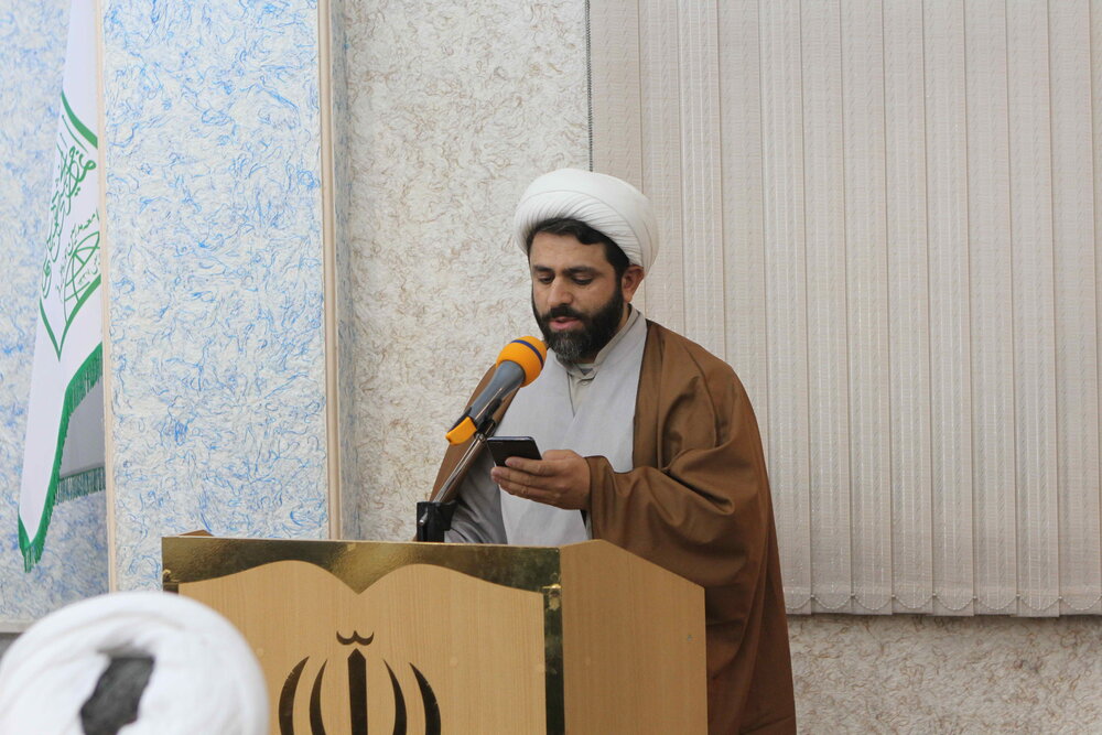 واکنش رئیس مجمع نمایندگان طلاب نسبت به برخی بداخلاقیهای رسانهای