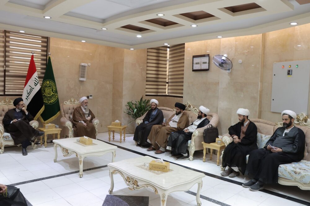 دیدار مدیر حوزه‌­های علمیه با برخی از اساتید ایرانی مقیم نجف + تصاویر