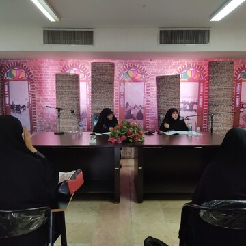 کرسی آزاد اندیشی "حجاب یک حق شخصی یا یک تکلیف اجتماعی" برگزار شد