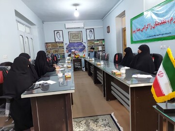 حفاظت و صیانت از مباحث اعتقادی جامعه از وظایف حوزویان است