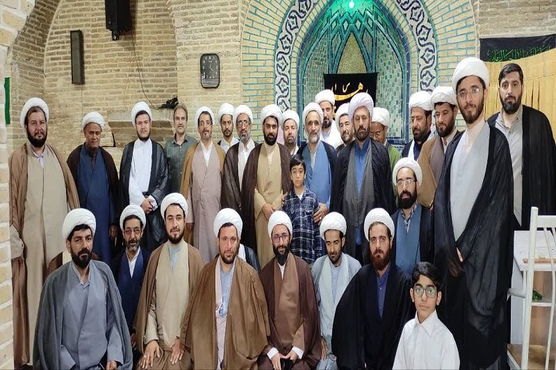 جلسه ماهانه مبلّغین «طرح هجرت» شهرستان کرمانشاه برگزار شد