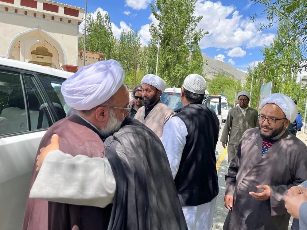 نمائندہ ولی فقیہ ہند کرگل کے کامیاب دورہ کے بعد رخصت