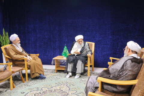 تصاویر / دیدار آیت الله اعرافی با آیت الله کریمی جهرمی