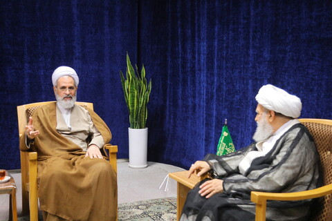 تصاویر / دیدار آیت الله اعرافی با آیت الله کریمی جهرمی