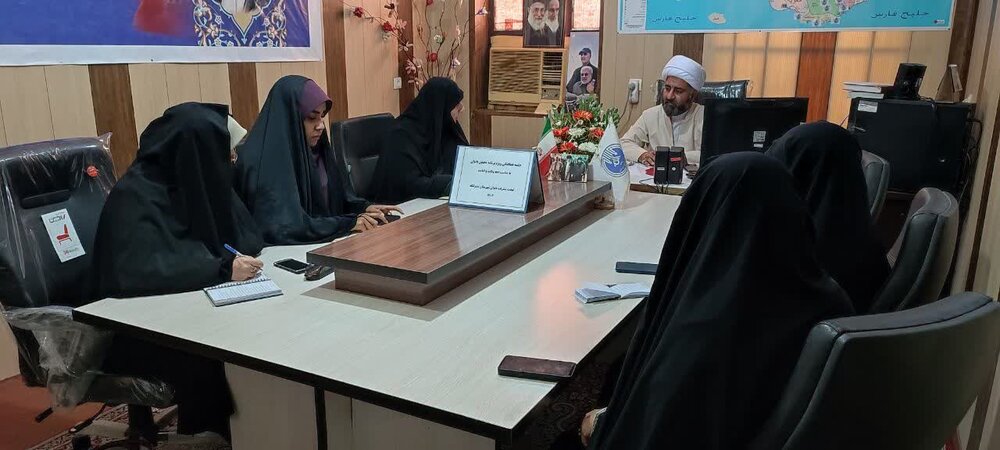 برگزاری همایش بانوان مدافعان حرم ولایت در دهه امامت و ولایت در بندرلنگه