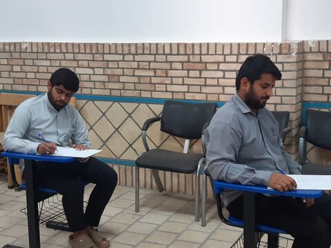 تصاویر/ امتحانات نهایی خرداد سال تحصیلی 1401 تا 1402 مدارس علمیه منطقه کاشان