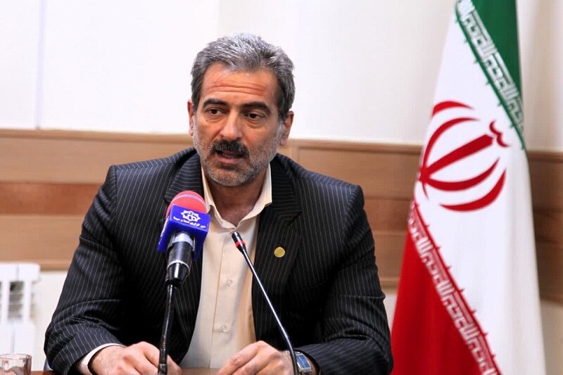 فعالیت در عرصه کشاورزی متناسب با نیاز بازار و استعداد استان کرمانشاه باشد