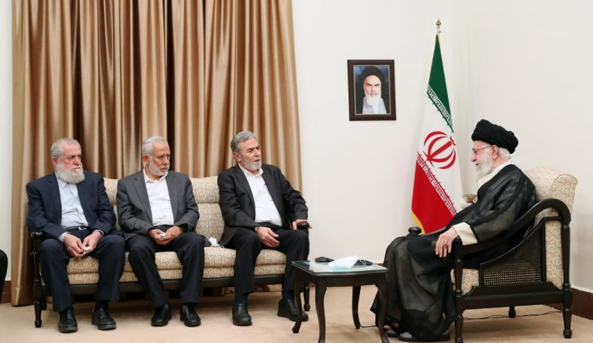 قائد الثورة: قادة الصهاينة لديهم الحق في القلق من إمكانية ألّا يَرُوا ثمانينية هذا الكيان قائد الثورة: قادة الصهاينة لديهم الحق في القلق من إمكانية ألّا يَرُوا ثمانينية هذا الكيان