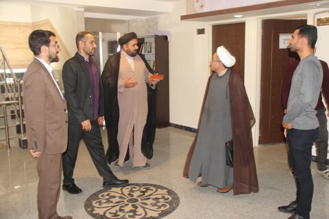 تصاویر / بازدید مسئولین مرکز زبان حوزه علمیه قم از مرکز زبان حوزه علمیه قزوین