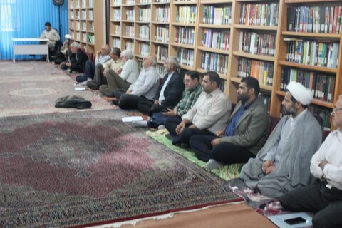 تصایر/ جلسه هماهنگی بازسازی و تعمیرات مساجد آسیب دیده از زلزله خوی