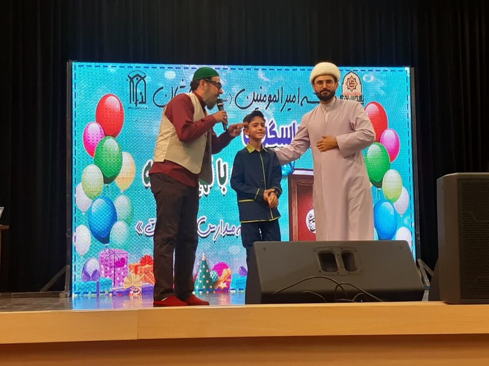 مراسم اختتامیه جشن مدارس قرآنی جنت در کاشان برگزار شد + عکس