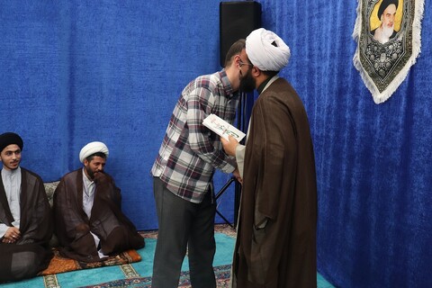 تصاویر/ تکریم و بدرقه طلاب پایه ششم ، توسط مدیر محترم مدرسهعلمیه امام خامنه ای ارومیه