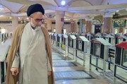 وزیر اطلاعات به شهدای بوشهر ادای احترام کرد