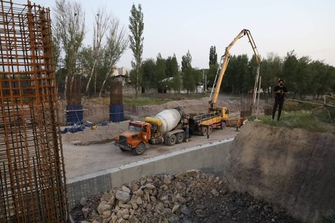 تصاویر/ آغاز عملیات اجرایی پل بسیج اردبیل با حضور وزیر کشور