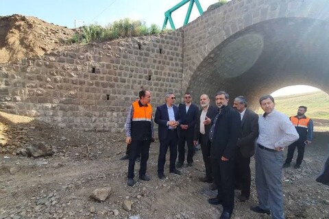 تصاویر/   بازدید وزیر کشور از پل بنیادآباد در جاده اردبیل - سرچم و محل احداث تونل الماس در جاده خلخال - اسالم