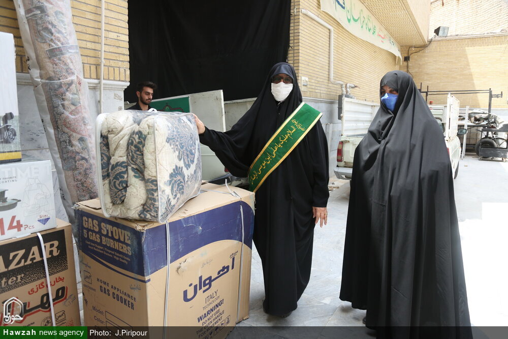 سایه امام رئوف بر سر خانوادهها؛ از ساماندهی زنان کارآفرین تا آزادی مادران معسر زندانی
