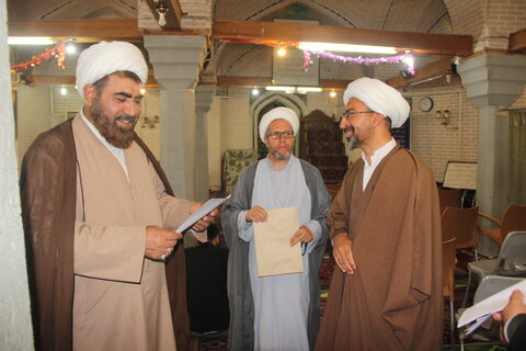 تصاویر / بازدید مدیر حوزه علمیه استان قزوین از امتحانات مدارس علمیه استان