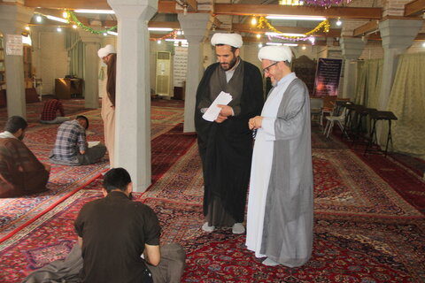 تصاویر / بازدید مدیر حوزه علمیه استان قزوین از امتحانات مدارس علمیه استان
