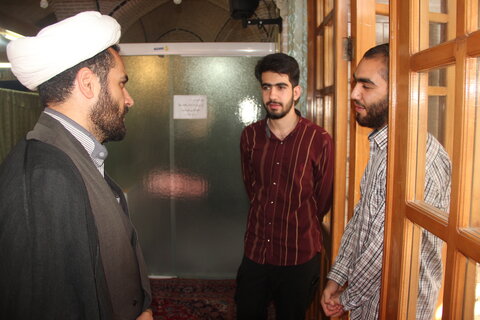 تصاویر / بازدید مدیر حوزه علمیه استان قزوین از امتحانات مدارس علمیه استان