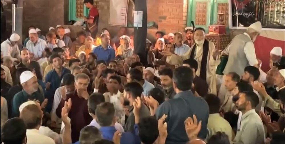 انجمنِ شرعی شیعیان شریعت آباد یوسف آباد بڈگام کشمیر کے تحت شہادت امام جواد (ع) کی مناسبت سے مجلسِ عزا منعقد