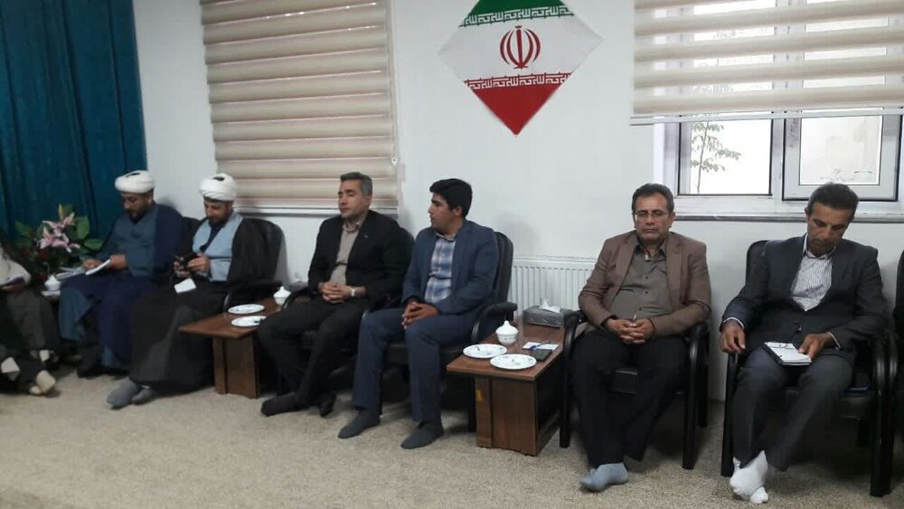 غدیر محور وحدت امت اسلامی است