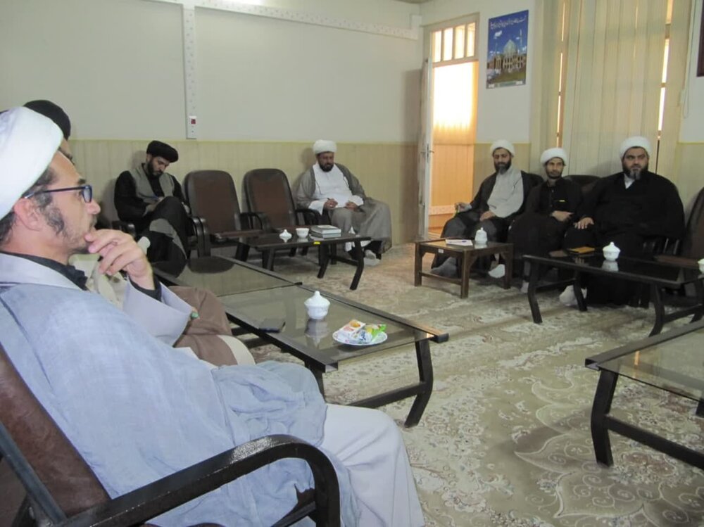 گردهمایی معاونان آموزش مدارس علمیه منطقه کاشان برگزار شد