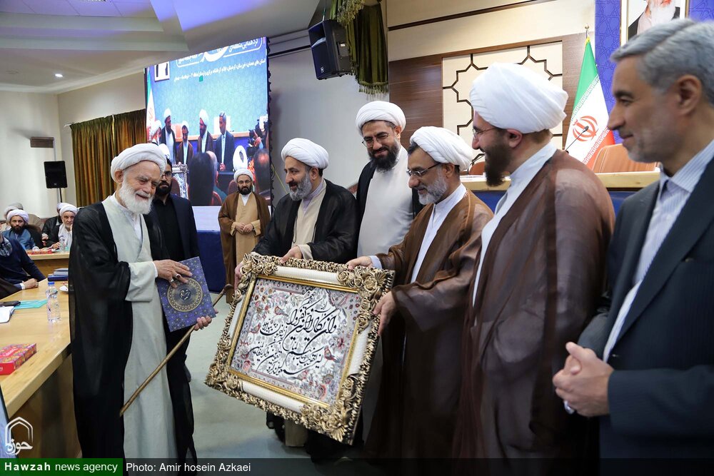 افتتاح اجلاس منطقهای نمایندگان ولی فقیه در استانها و ائمه جمعه استانهای غرب و جنوب غربی در همدان
