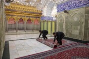 الانتهاء من أعمال غسل حرم مرقد أبي الفضل العباس (عليه السلام) وفرشه بالسجّاد الجديد + الصور