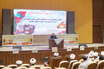 بیان خاطرات شهدا برای نسل‌های آینده موثر خواهد بود